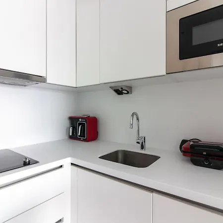 Luxury 1br W / Gym 34